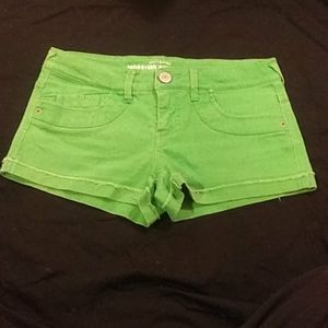 💚Green Mossimo Supply CO Jean Shorts💚